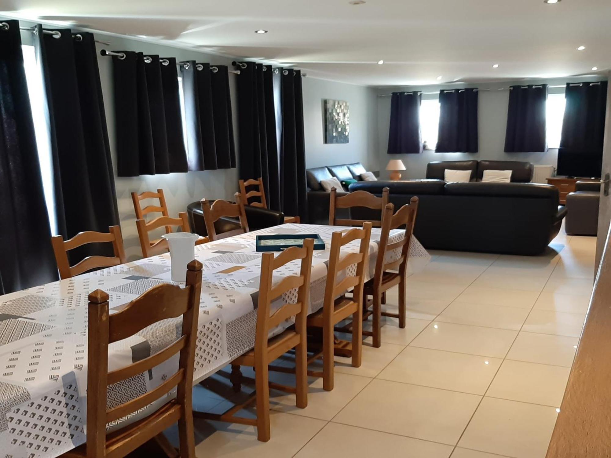 Contemporary Holiday Home In Houffalize With Private Garden ภายนอก รูปภาพ