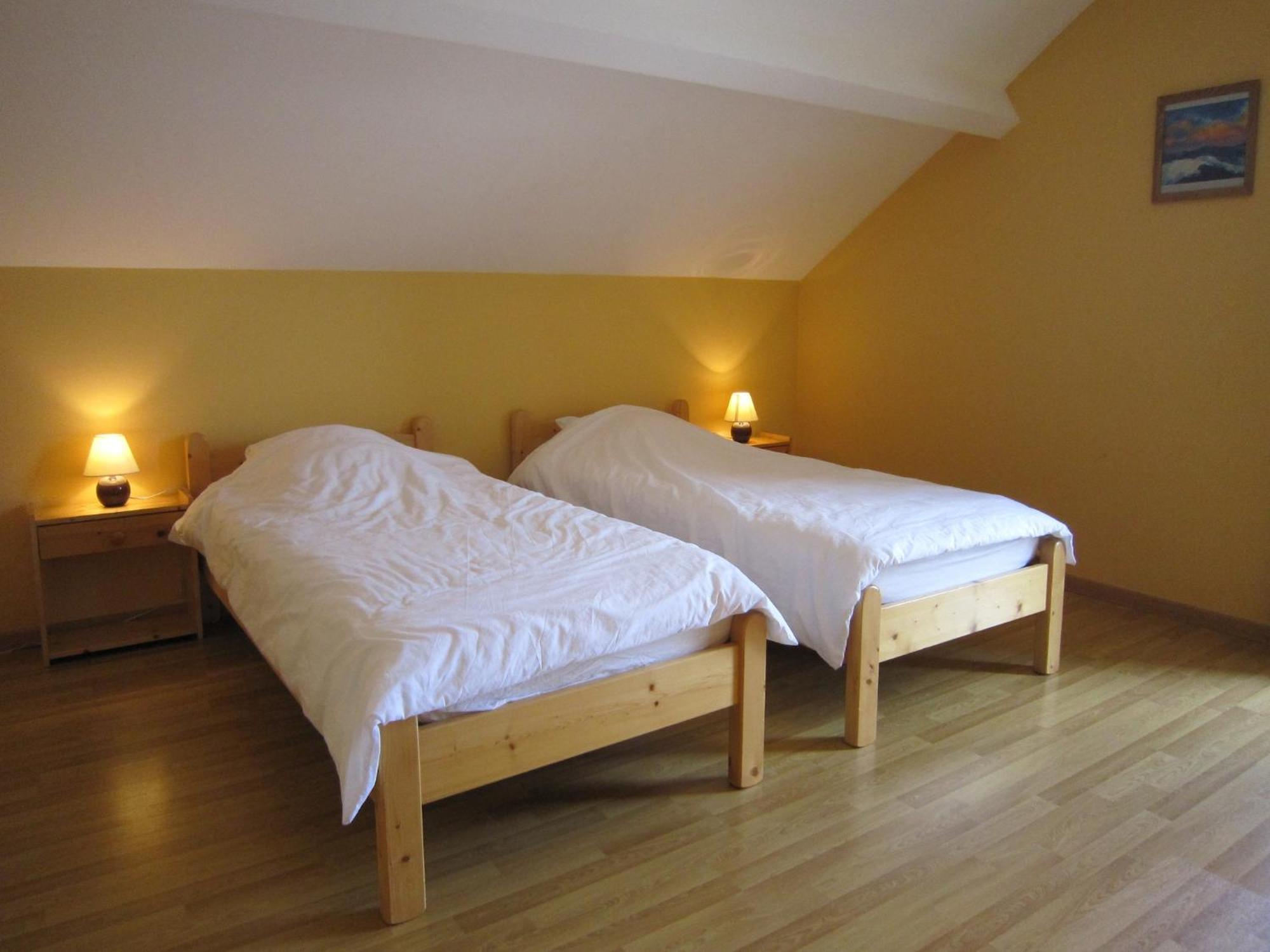 Contemporary Holiday Home In Houffalize With Private Garden ภายนอก รูปภาพ