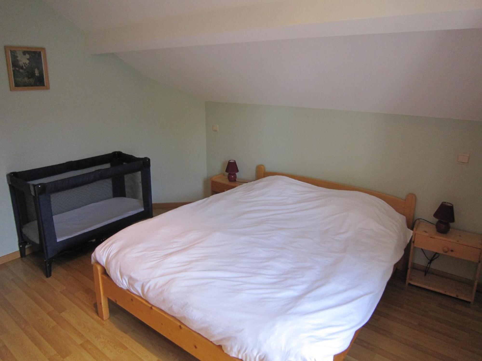 Contemporary Holiday Home In Houffalize With Private Garden ภายนอก รูปภาพ